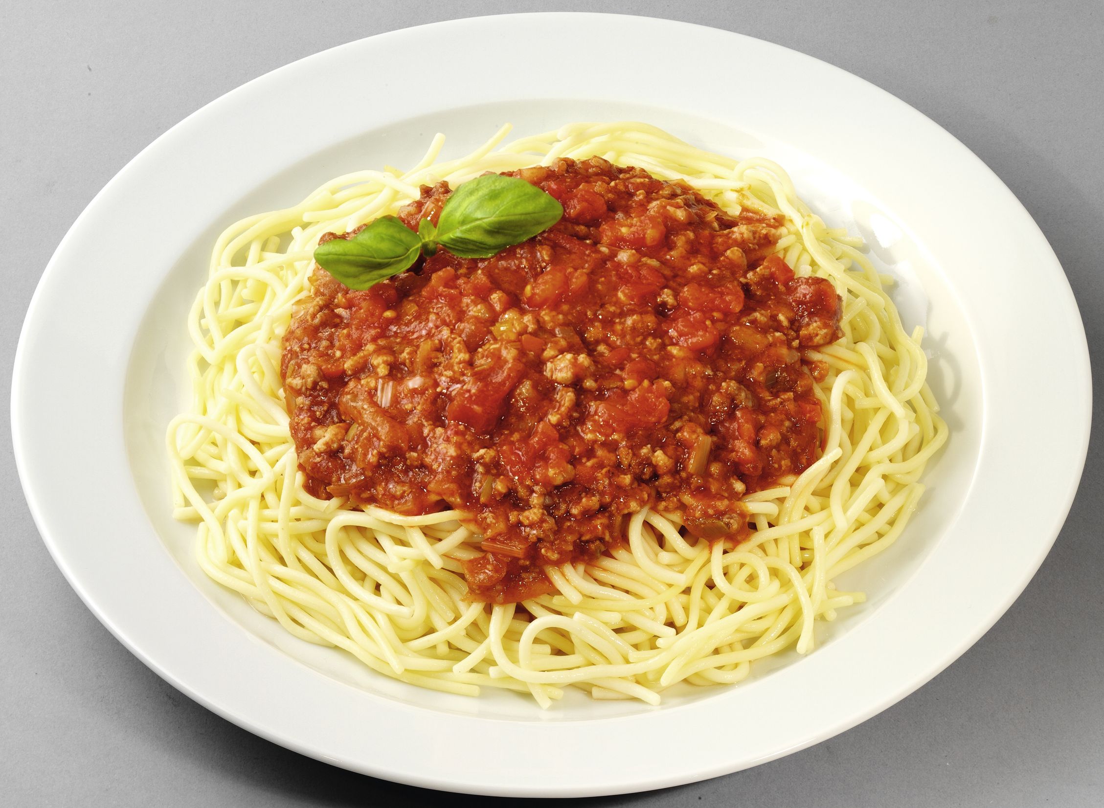 Spaghetti "Bolognese"  mit Hackfleischsauce vom Rind und Schwein