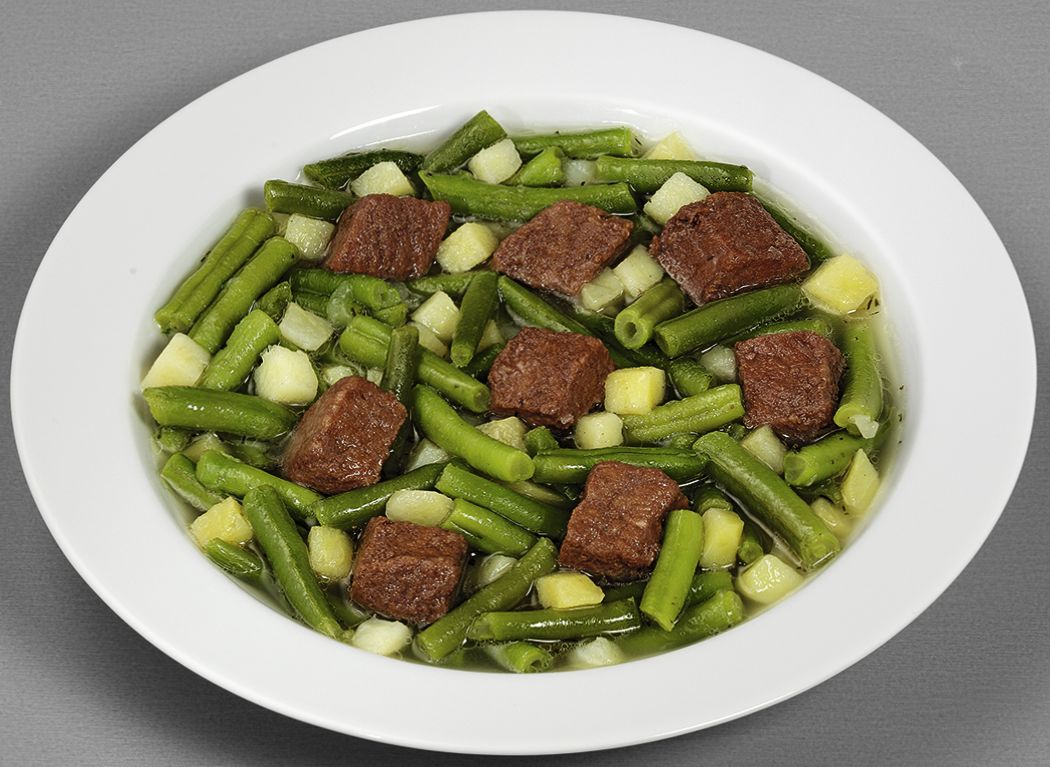 Grüne-Bohnen-Eintopf mit geschnittenem Rindfleisch